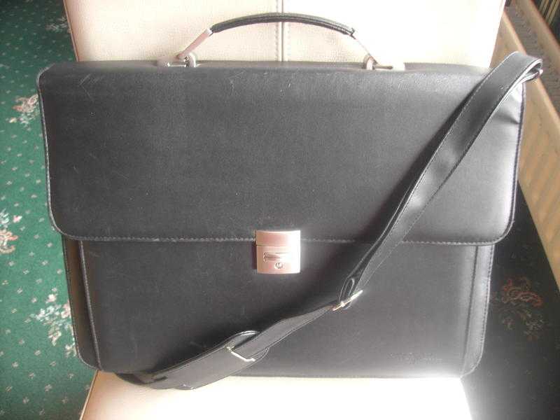 GENUINE LUXURY THIERRY MUGLER BLACK QUALITY LEATHER LAPTOP CASE, BRIEFCASE, BAG with SHOULDER STRAP