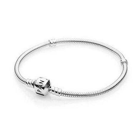 Genuine Pandora silver starter bracelet - 925