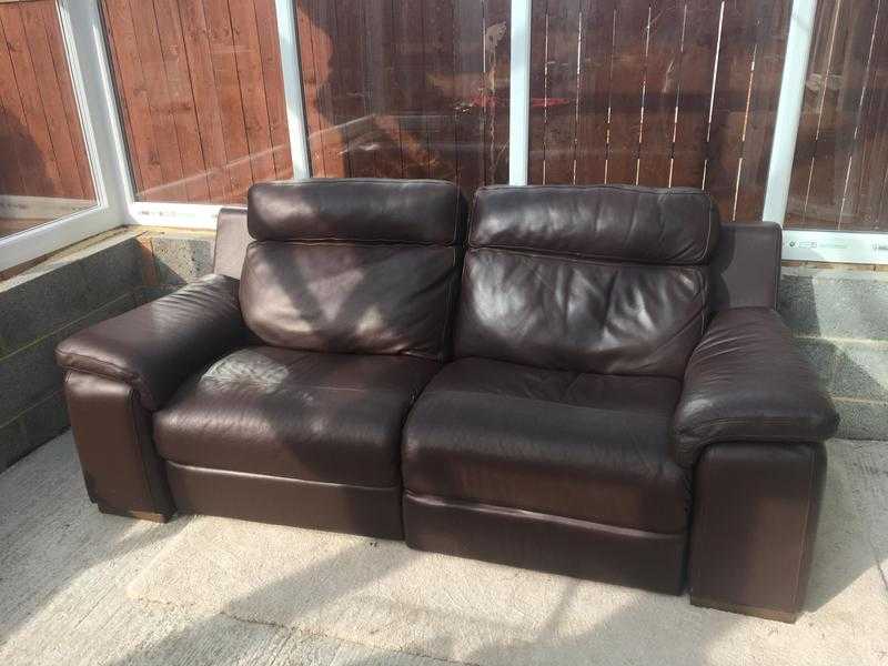 Gerald shotton Italian leather recliner suite and cgsir