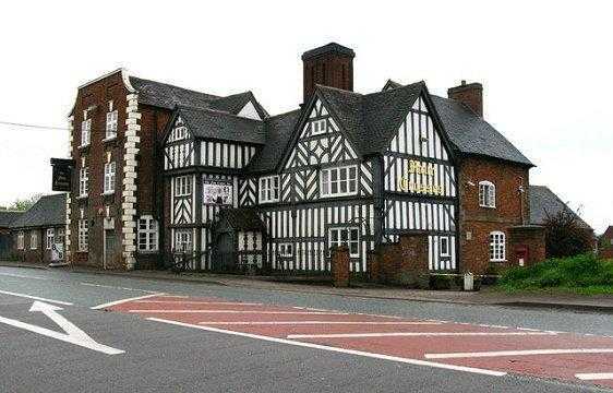 Ghost hunt at the four crosses Cannock