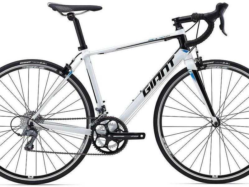 Giant Defy 4 Road Bike. Ridden once and only 6 months old. 399