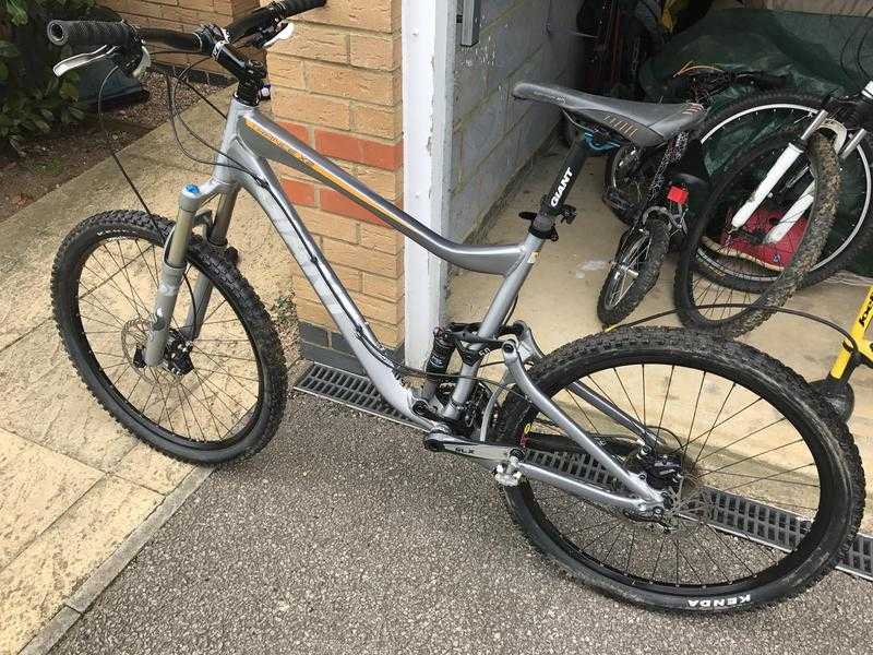 Giant trance x2 full suspension mountain bike