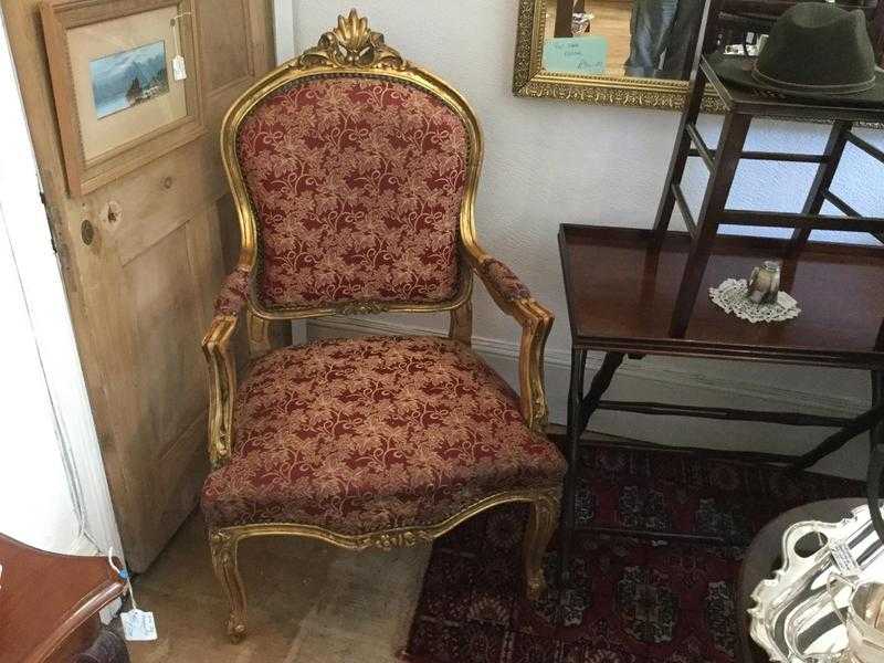 Gilt wood Throne  Chair