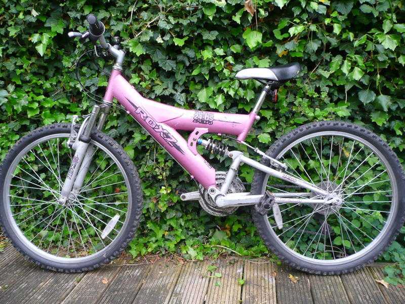 Girl039s mountain bike