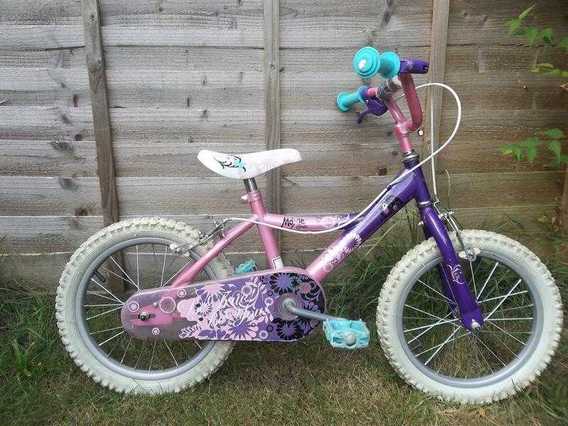 GIRLS 10quot BIKE IN EXCELLENT CONDITION