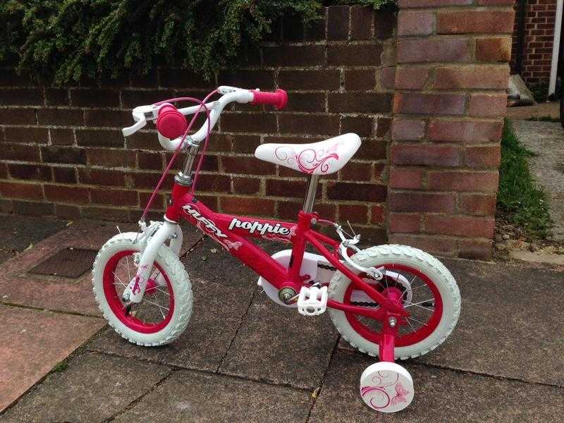 Girls 12 inch bike with stabilisers brand new