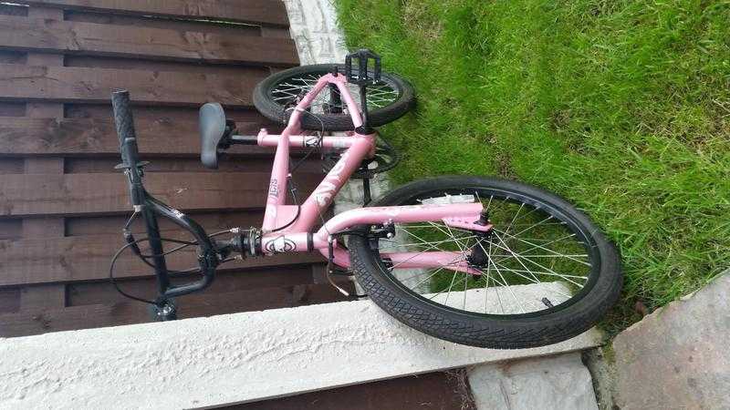 Girls 20quot bmx bike in pink can deliver for a small charge