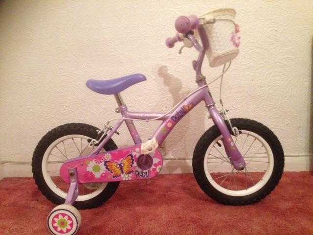 Girls Apollo Bike 4-7 years