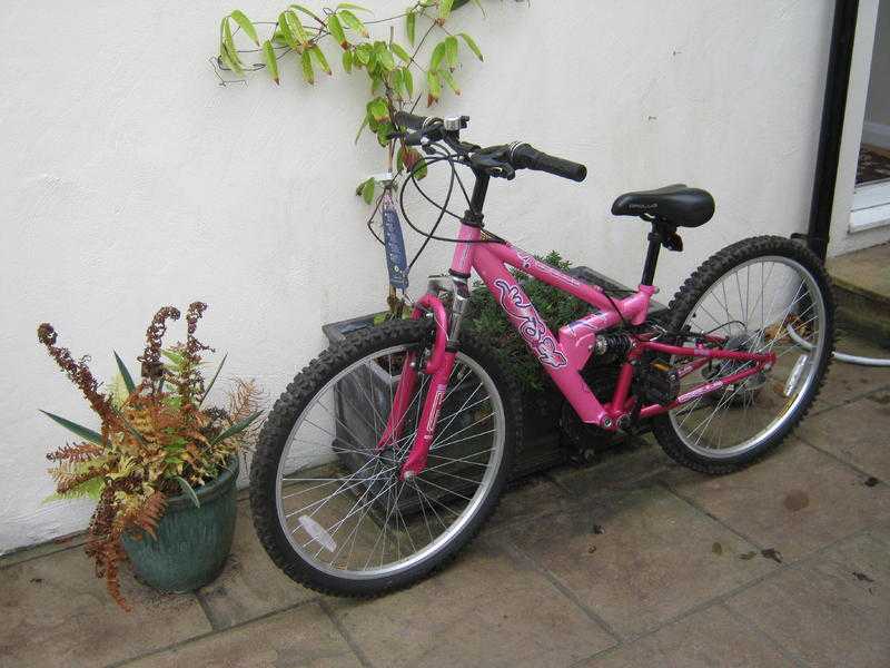 Girls Bicycle - 912yrs