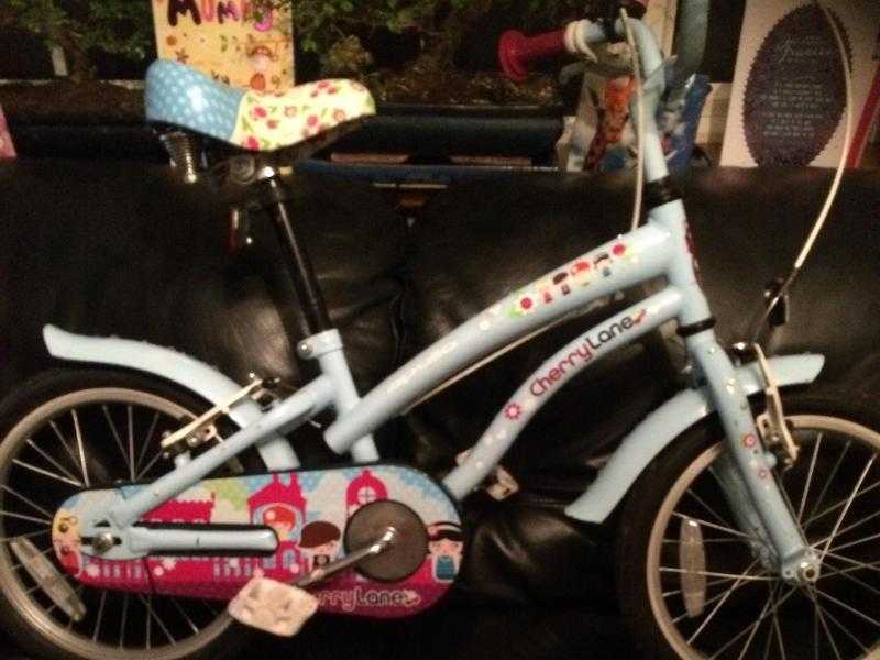 Girls bike 16quot wheels