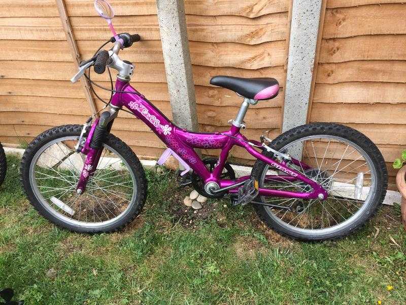 Girls bike age up to 9