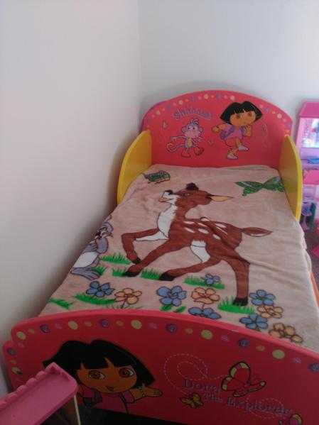 Girls Dora Bed