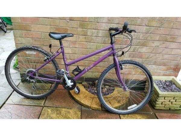 Girls Epic  bike  in good condition.