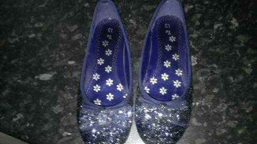 Girls sparkly shoes,only worn twice