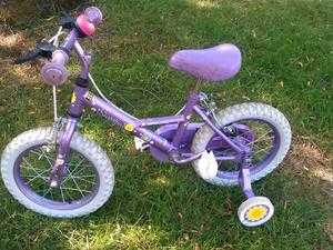 GIRLS TOP OF THE RANGE FRONT SUSPENSION BIKE IN EXCELLENT CONDITION SUITABLE FOR 8-12YR OLD