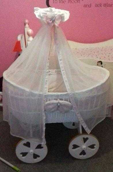 GIRLY BABY CRIB CART