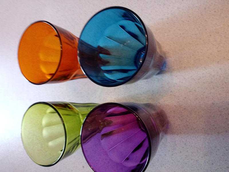 Glass cups