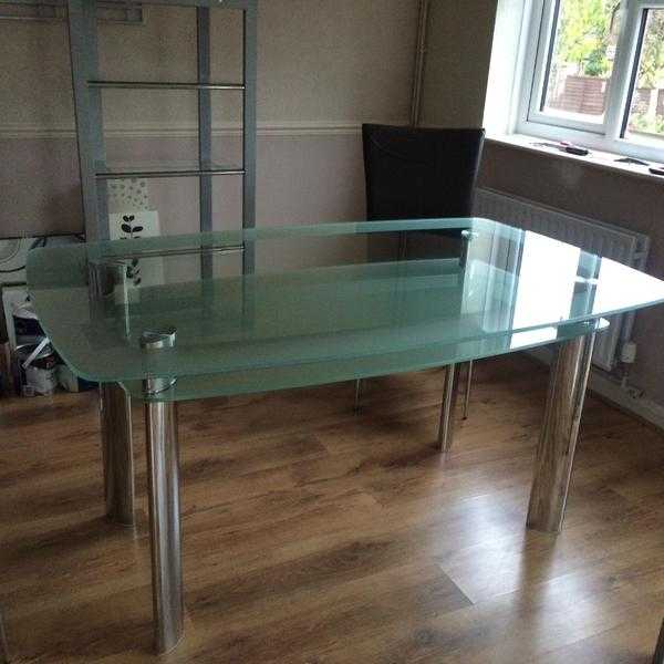 Glass dining room table and 6 dining room chairs