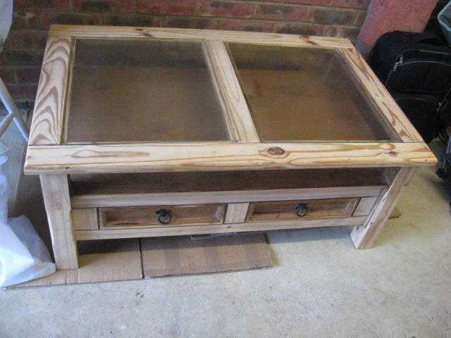 GLASS TOP COFFEE TABLE