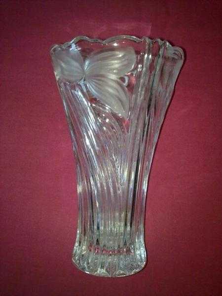 Glass vase