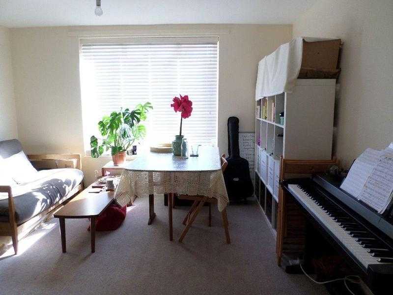Gloucester Place, double bedroom to rent