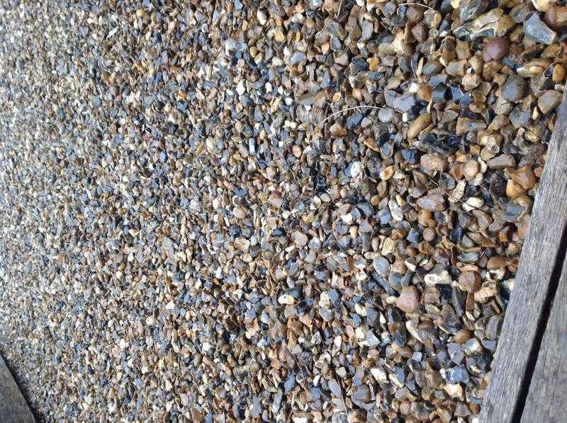 Golden Gravel 20mm 2 tons