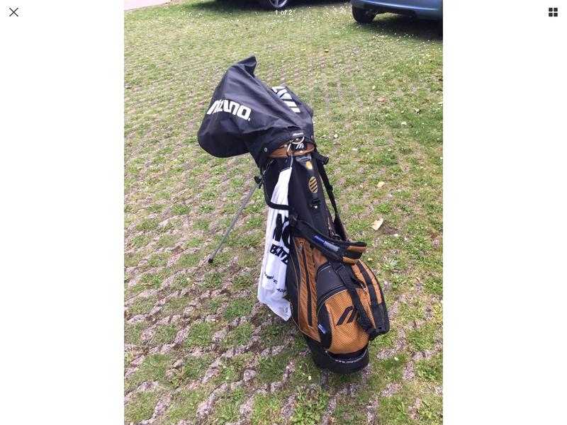 Golf bag and clubs