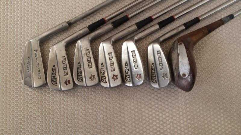 Golf clubs 6 irons and one wood