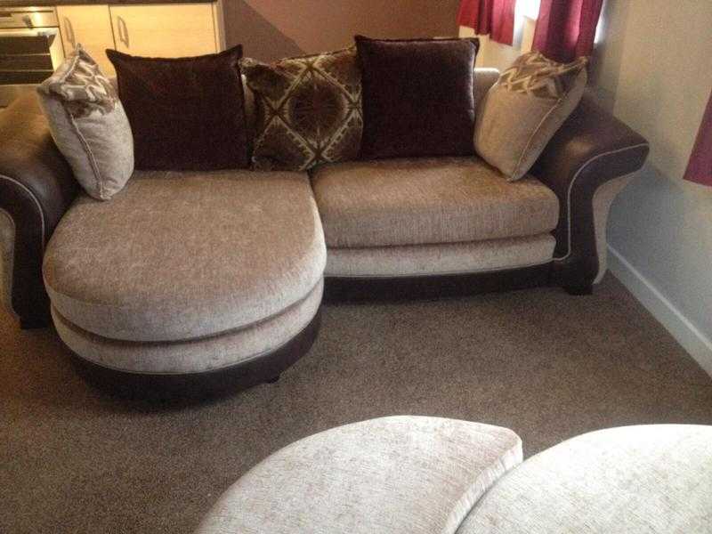 Good condition sofa and swivel chair