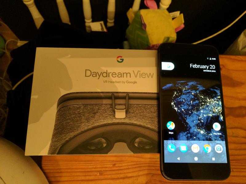 Google Pixel XL 32gb amp Google Daydream VR