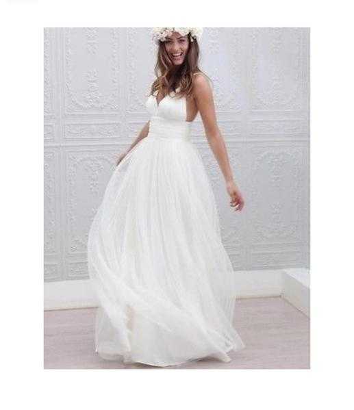 Gorgeous brand new wedding dress