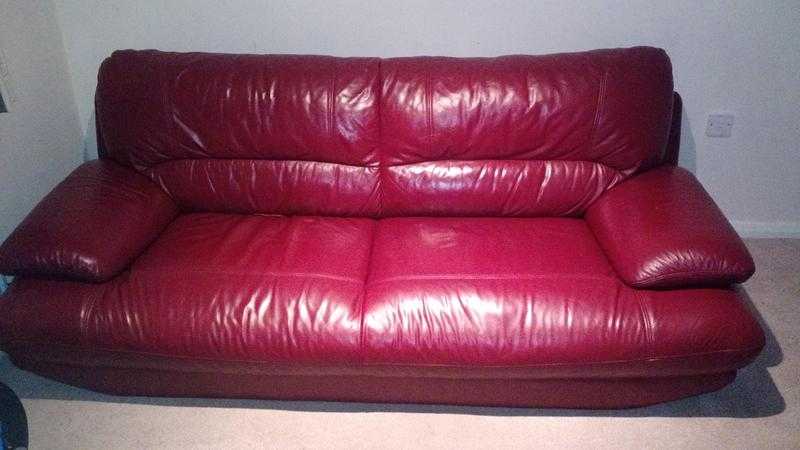 Gorgeous red sofa (2 piece)