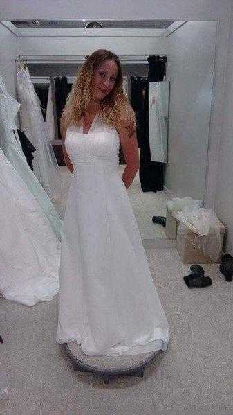 Gorgeous Wedding Dress size 10