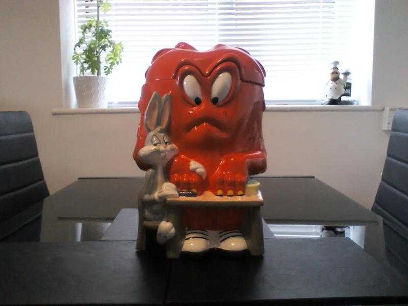 Gossamer and Bugs Bunny Cookie jar