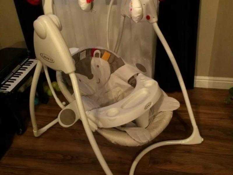 Graco baby swing