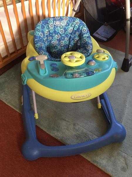 GRACO BABY WALKER