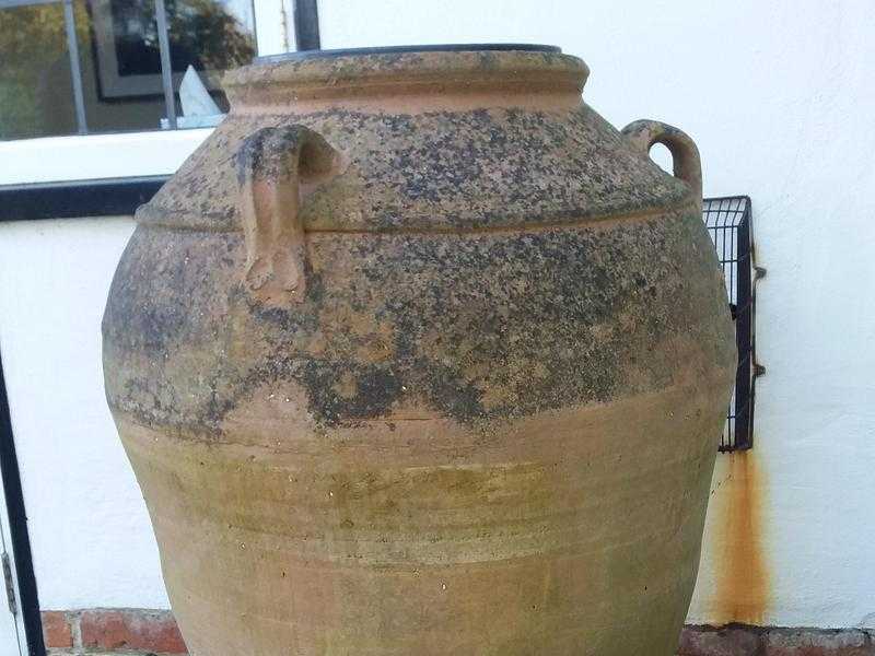 Grand Minoan Jar