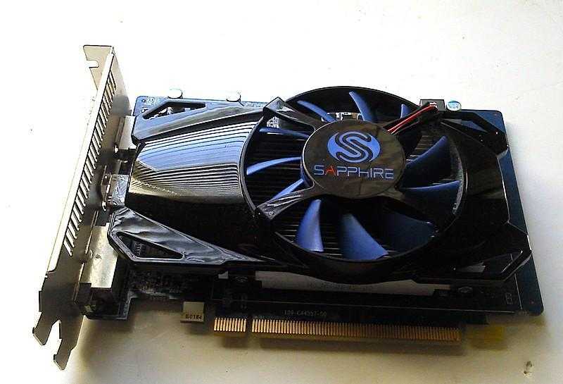 GRAPHICS CARD Sapphire RADEON HD 7750 GDDR5 1 GB NEAR MINT CONDITION