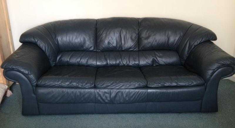 Green leather 3 seater sofa