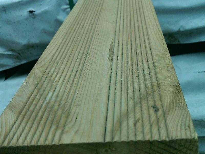 Green Tanalised Decking (28mm x 145mm) 4.5mtr Lengths