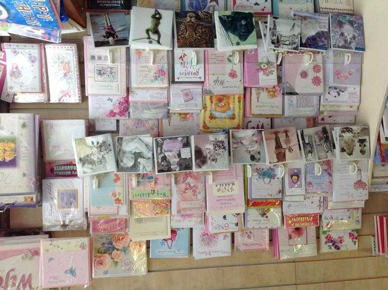 GREETING CARDS x 1000