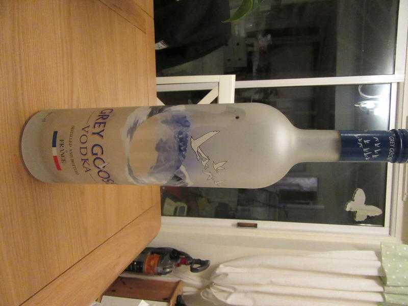 GREY GOOSE EMPTY VODKA BOTTLE ,GIANT SIZE 300CL.