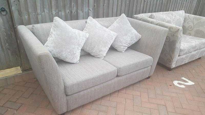 GREY SOFA  3 Seater amp 1 Cuddler