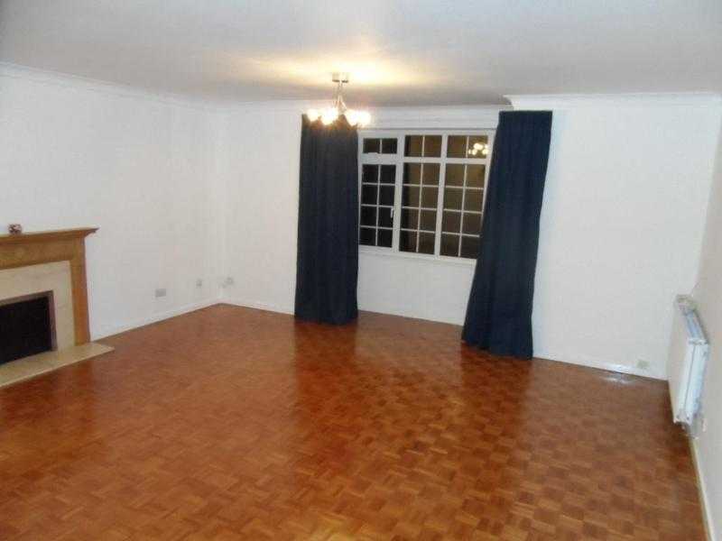 Ground Floor flat to rent - Northwood - 2 Bedrooms