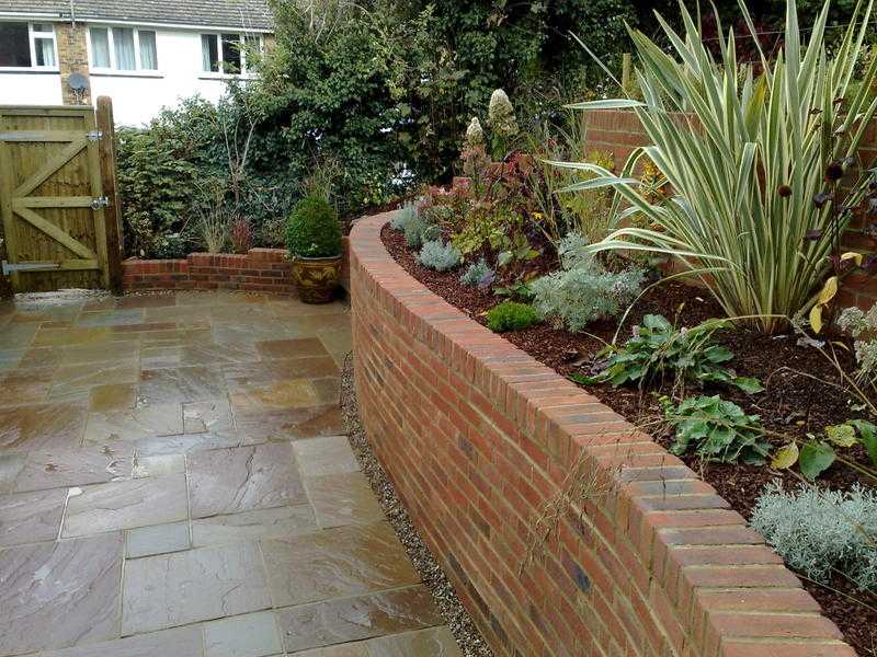 GROUNDLANDS LTD - LANDSCAPE amp GARDEN SERVICES