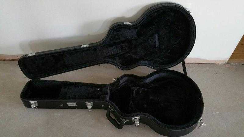 Guitar hard case