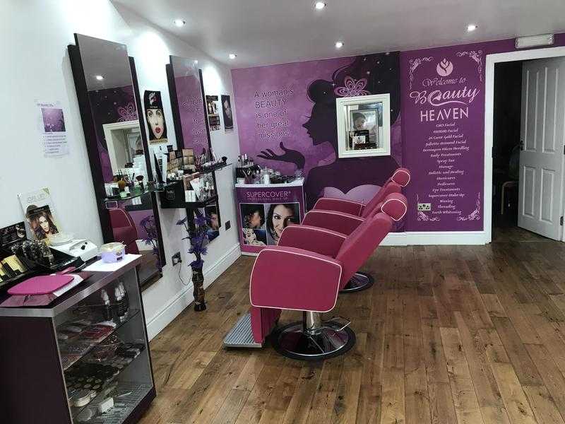 Hair stylists required at beauty heaven