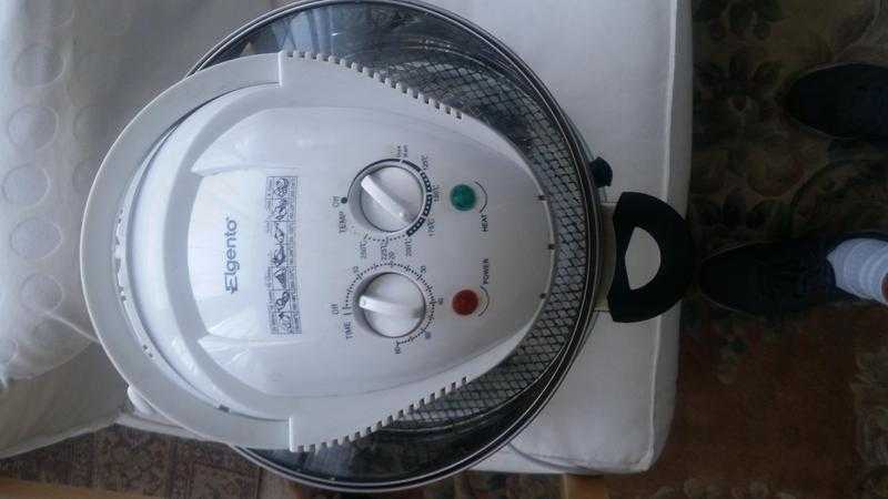 Halogen cooker