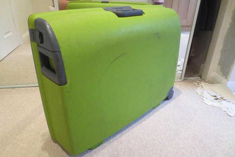 Hard bodied Carlton Airtec suitcase