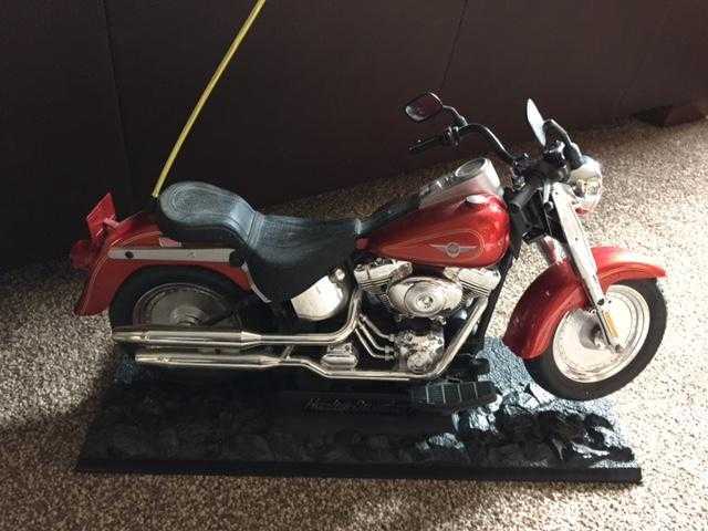 Harley Davidson Fat Boy Remote Control Motorbike - Red